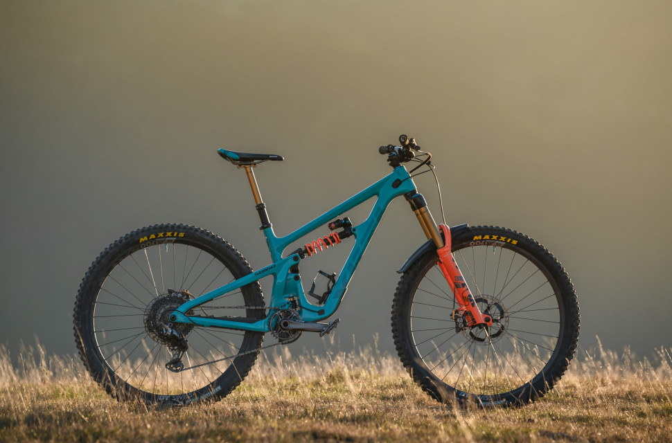 Yeti full best sale suspension mountain bike